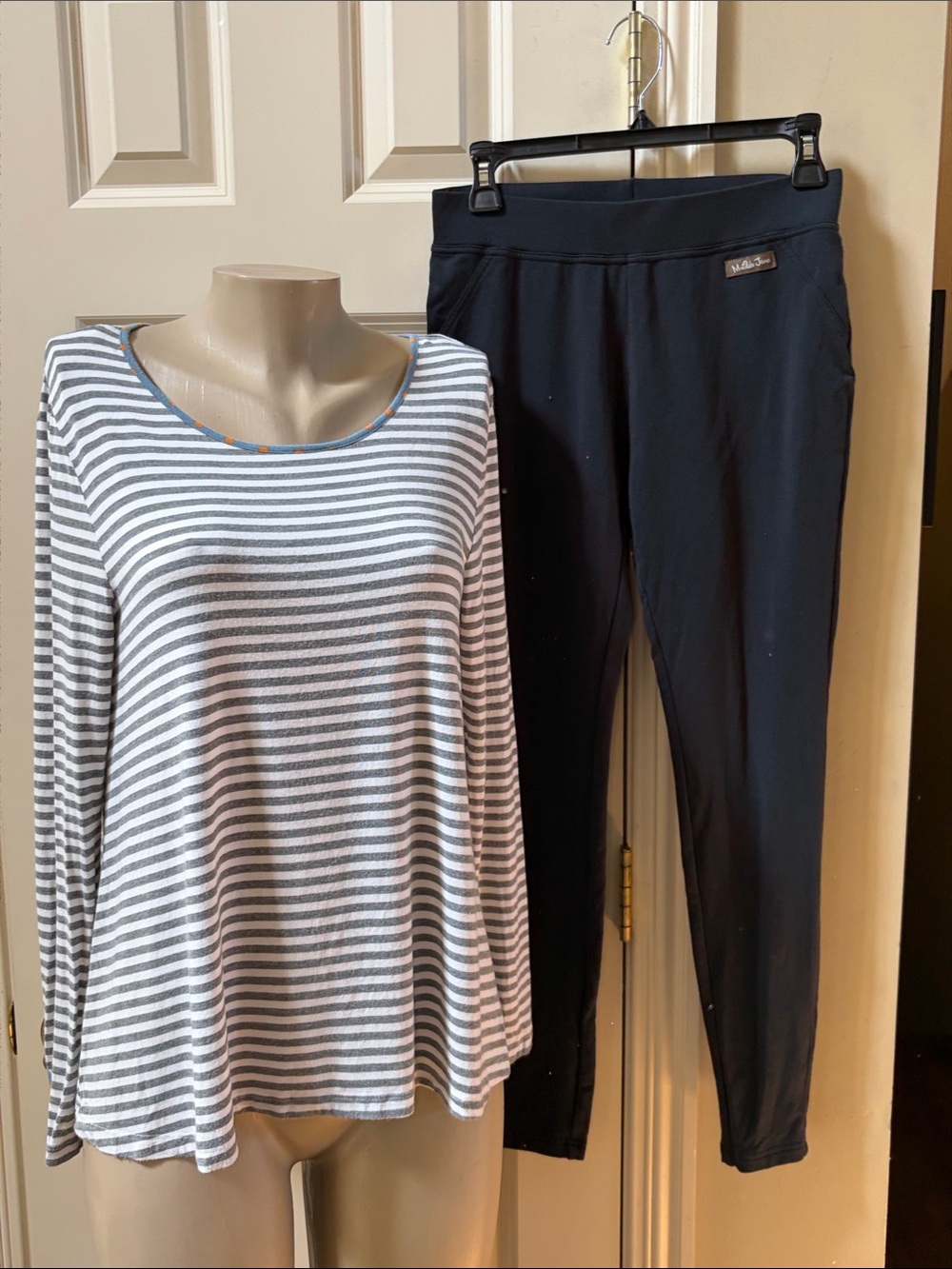 Matilda Jane 3 pc Lot Black tier Pants ,Black legging, Gray/White Striped Top, M